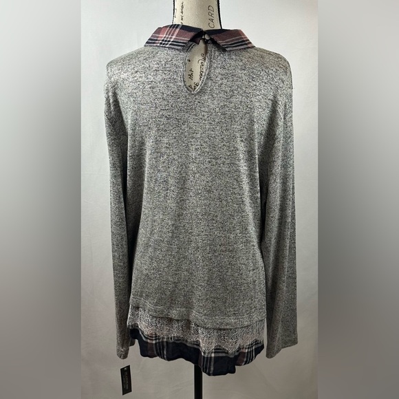 Zac & Rachel Gray and Black Lace Blouse - Picture 4 of 10